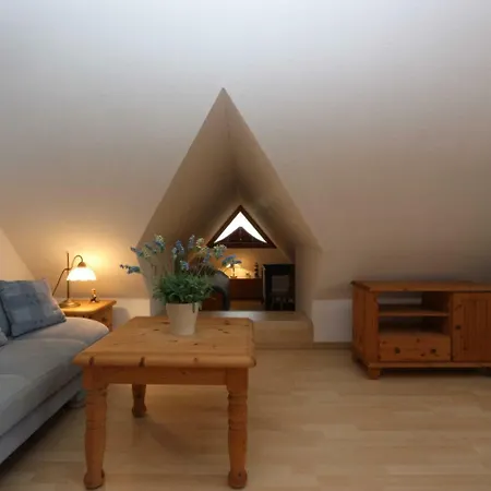 Apartamento Im Reetdachhaus_ D
