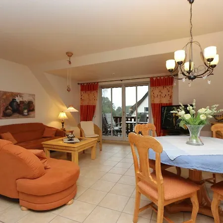 Apartamento Im Reetdachhaus_ D