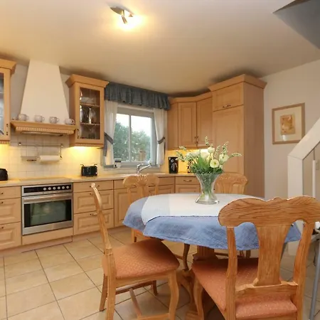 Im Reetdachhaus_ D Apartamento